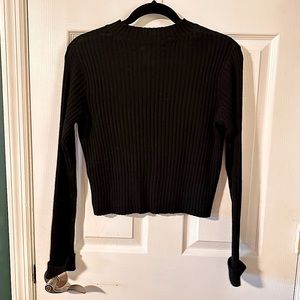 Pull&Bear Black Crop Sweater
